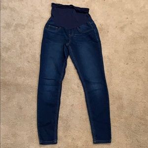 Maternity jeans, dark wash, skinny/jegging fit